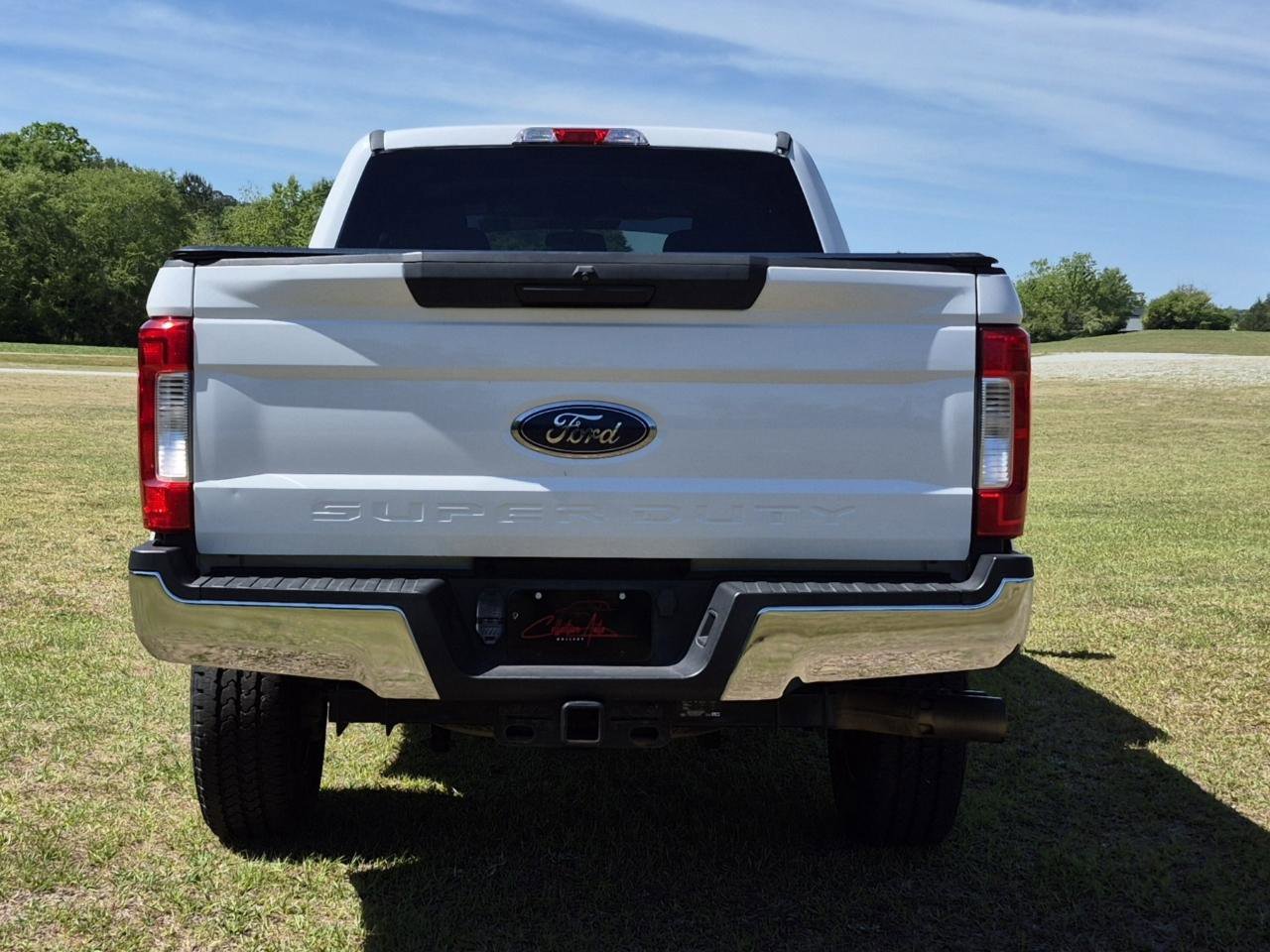 Used 2017 Ford F250 XLT AWD/4WD image 7