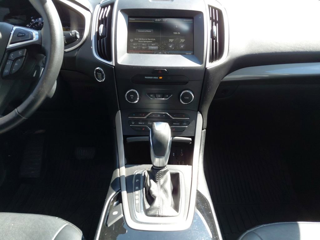 Used 2015 Ford Edge SEL w/ Equipment Group 201A image 11