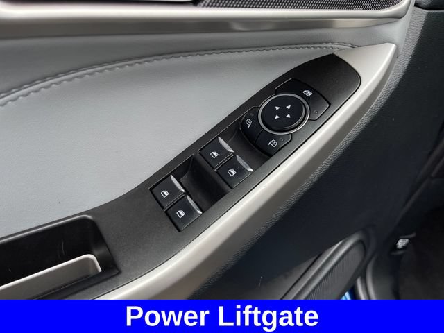 Used 2023 Ford Explorer XLT w/ Equipment Group 202A AWD/4WD image 11