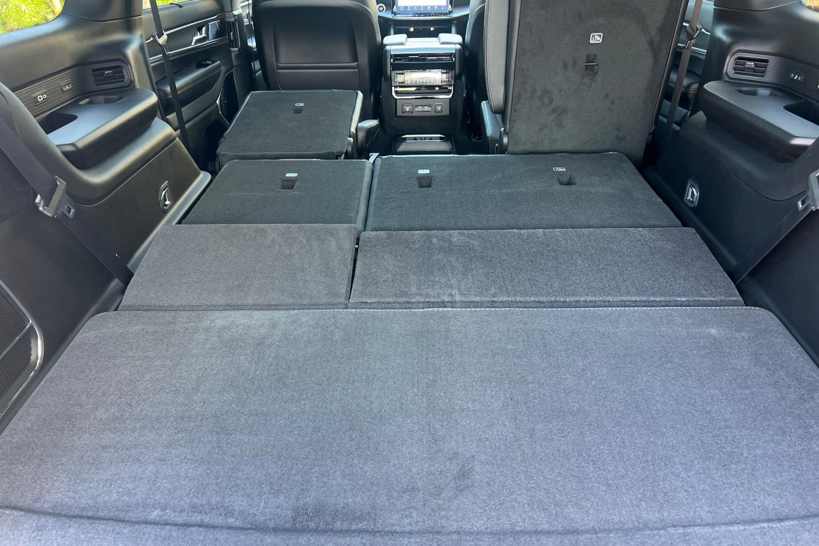 New 2026 Jeep Grand Wagoneer Limited image 16