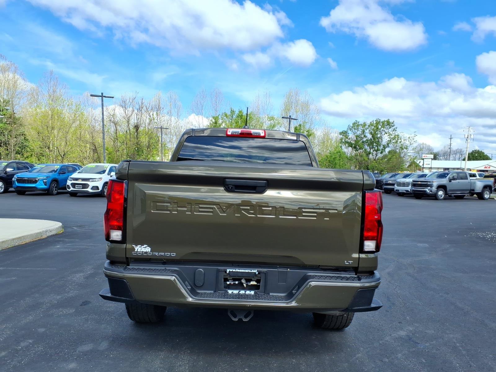 Used 2024 Chevrolet Colorado LT AWD/4WD image 6