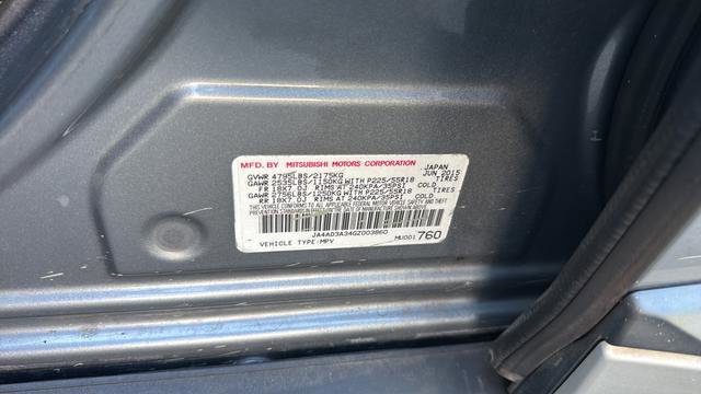 Used 2016 Mitsubishi Outlander SE image 29
