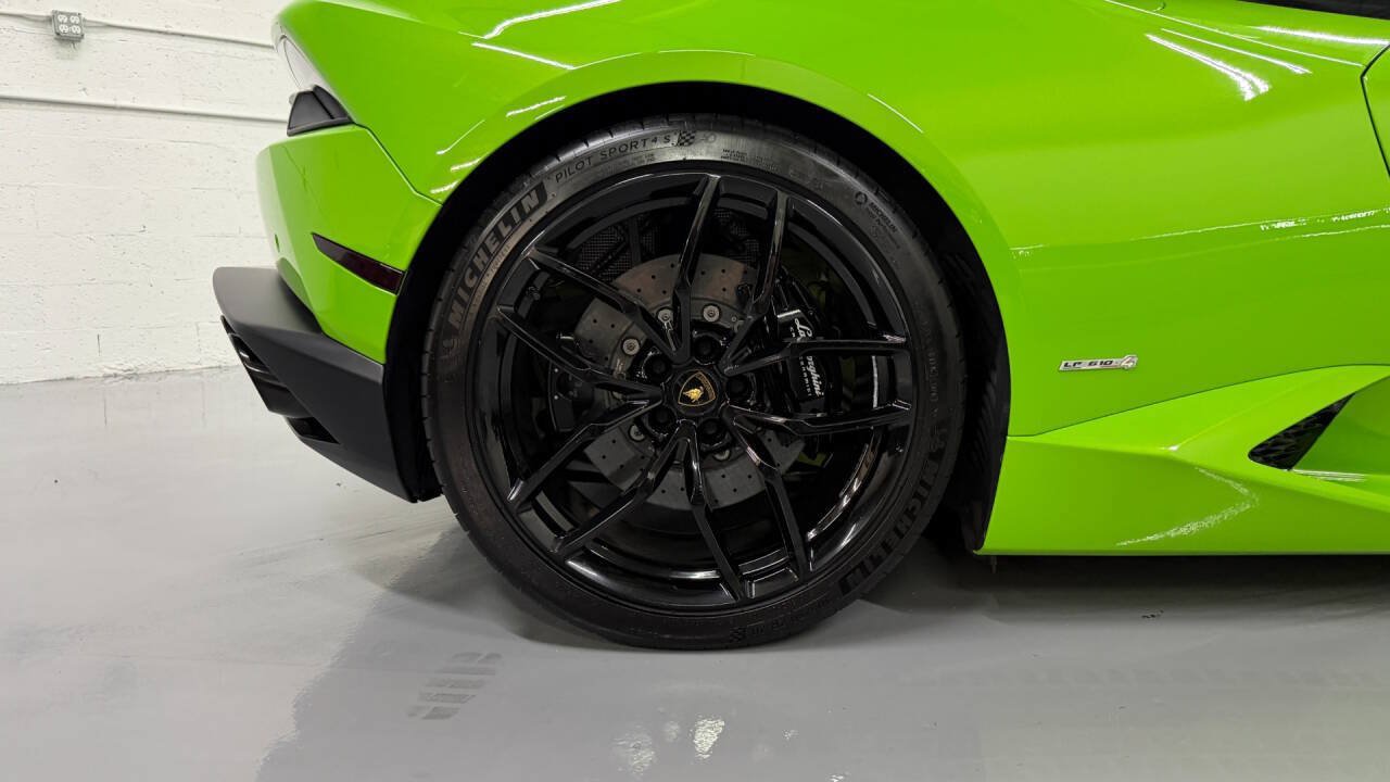 Used 2015 Lamborghini Huracan LP 610-4 AWD/4WD image 35