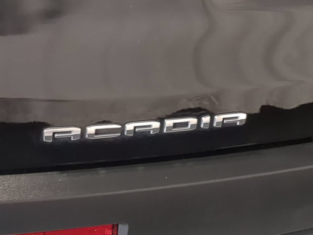 Used 2023 GMC Acadia AT4 AWD/4WD image 16