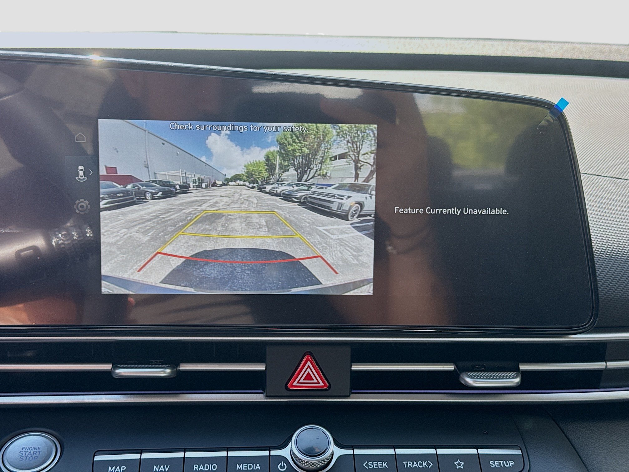 New 2026 Hyundai Elantra Limited FWD image 11