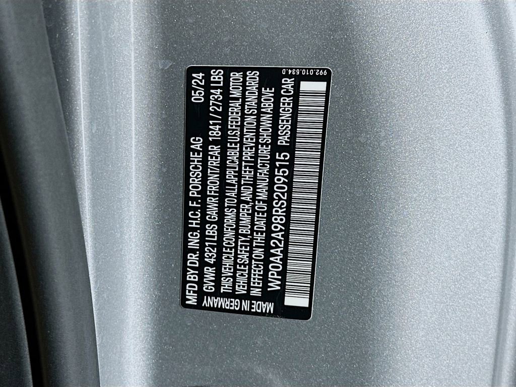 Used 2024 Porsche 911 Carrera image 32