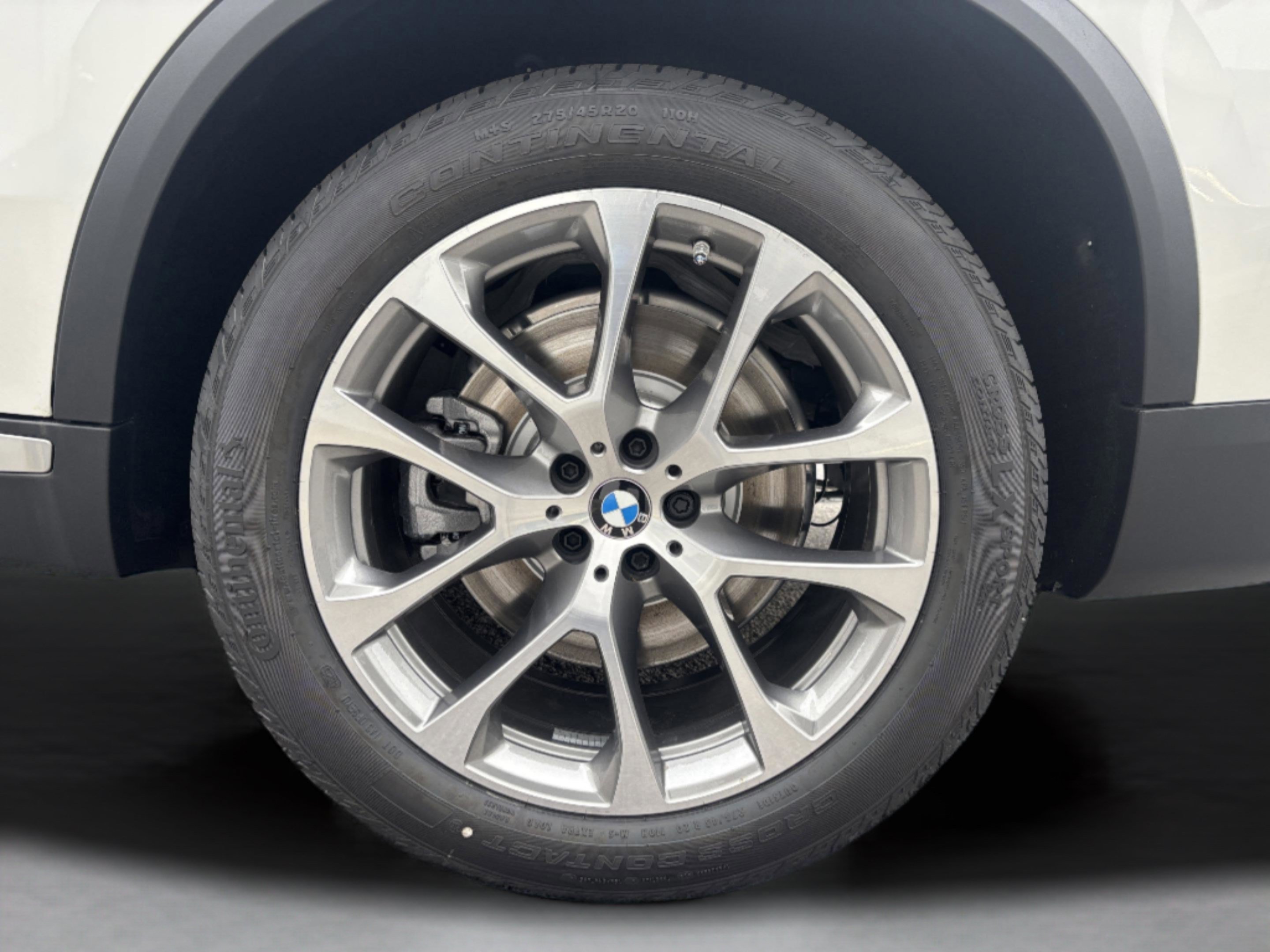 Used 2026 BMW X5 xDrive50e w/ Premium Package AWD/4WD image 33