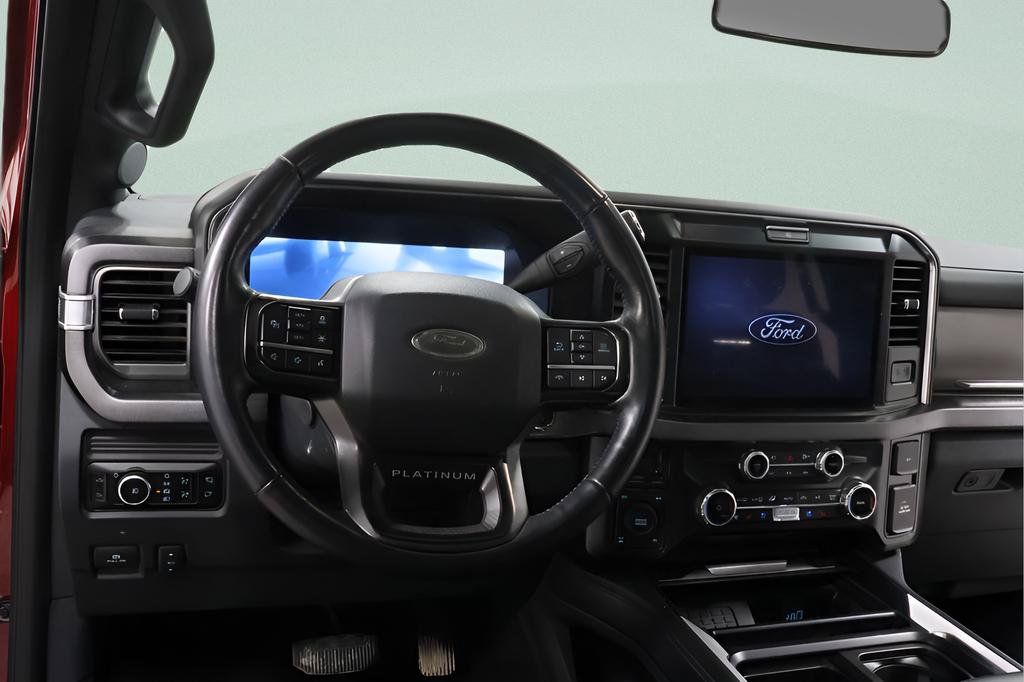 Used 2025 Ford F250 Platinum AWD/4WD image 9