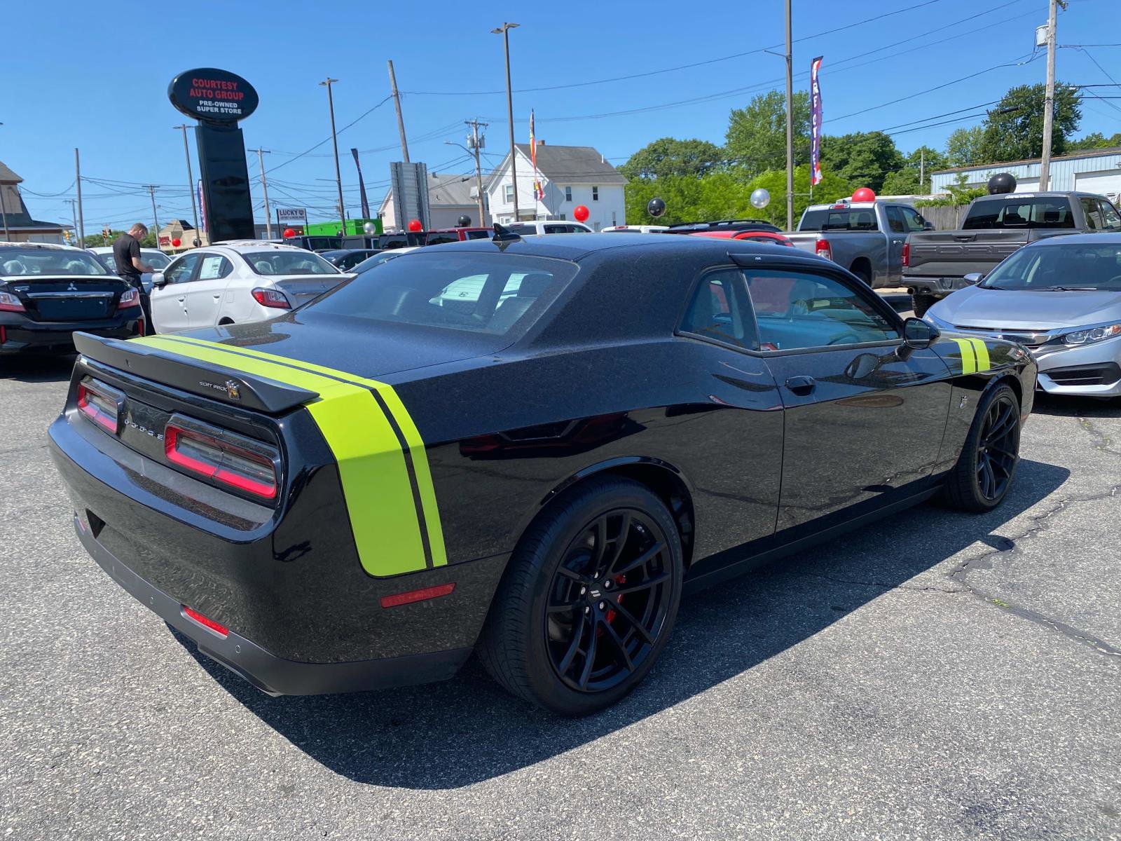 Used 2021 Dodge Challenger R/T Scat Pack w/ Shaker Package image 5
