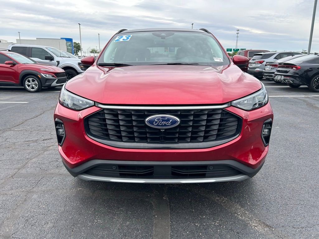 Certified 2023 Ford Escape Platinum AWD/4WD image 3