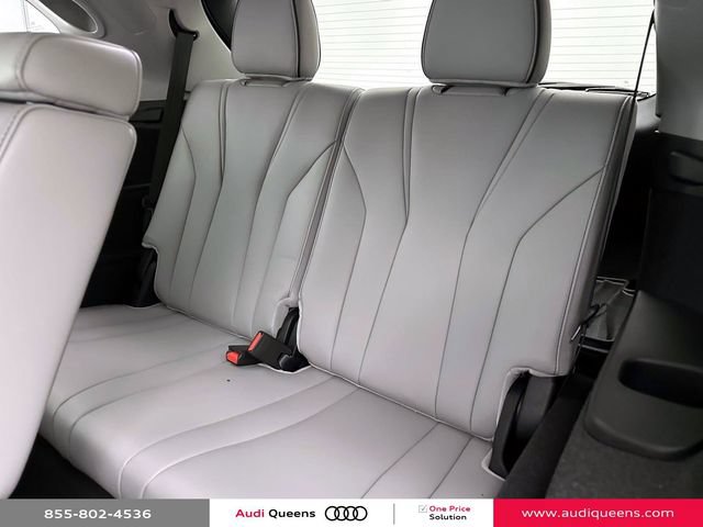 Used 2024 Acura MDX w/ Advance Package AWD/4WD image 13