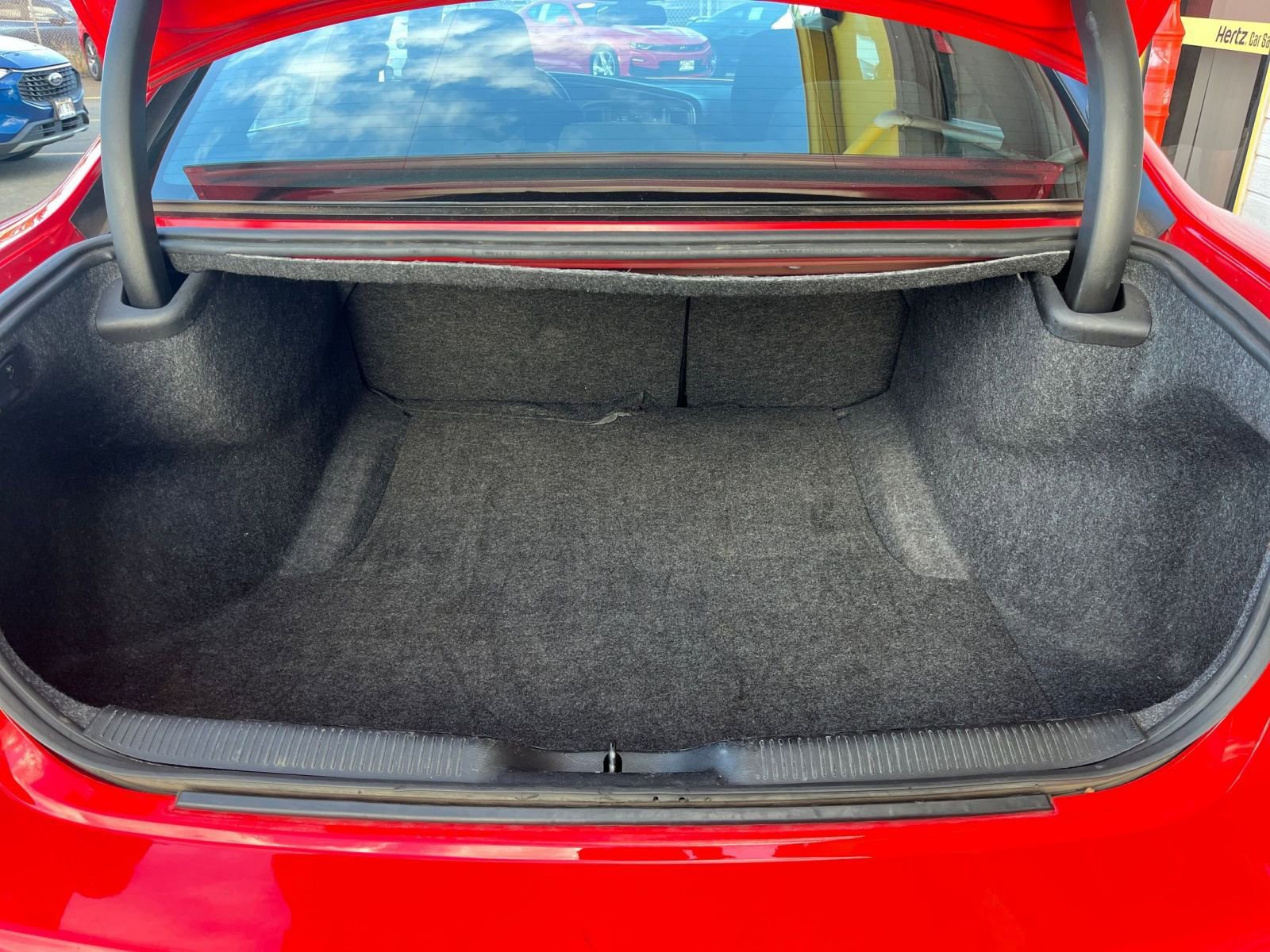 Used 2022 Dodge Charger SXT image 31