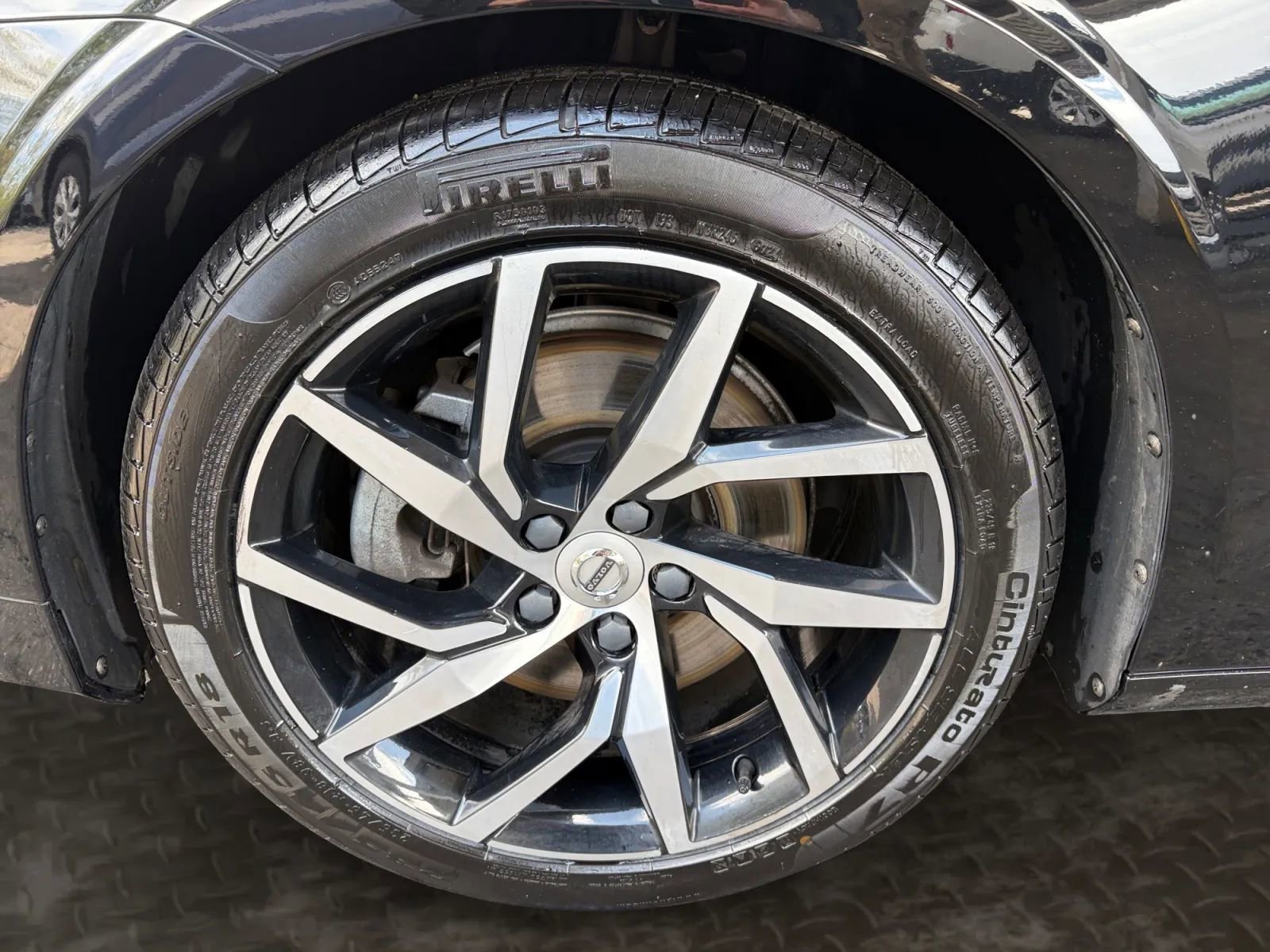 Used 2020 Volvo S60 T5 Momentum w/ Protection Package Premier image 33