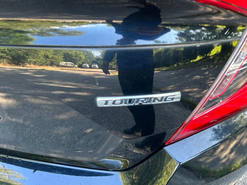 Used 2016 Honda Civic Touring image 9