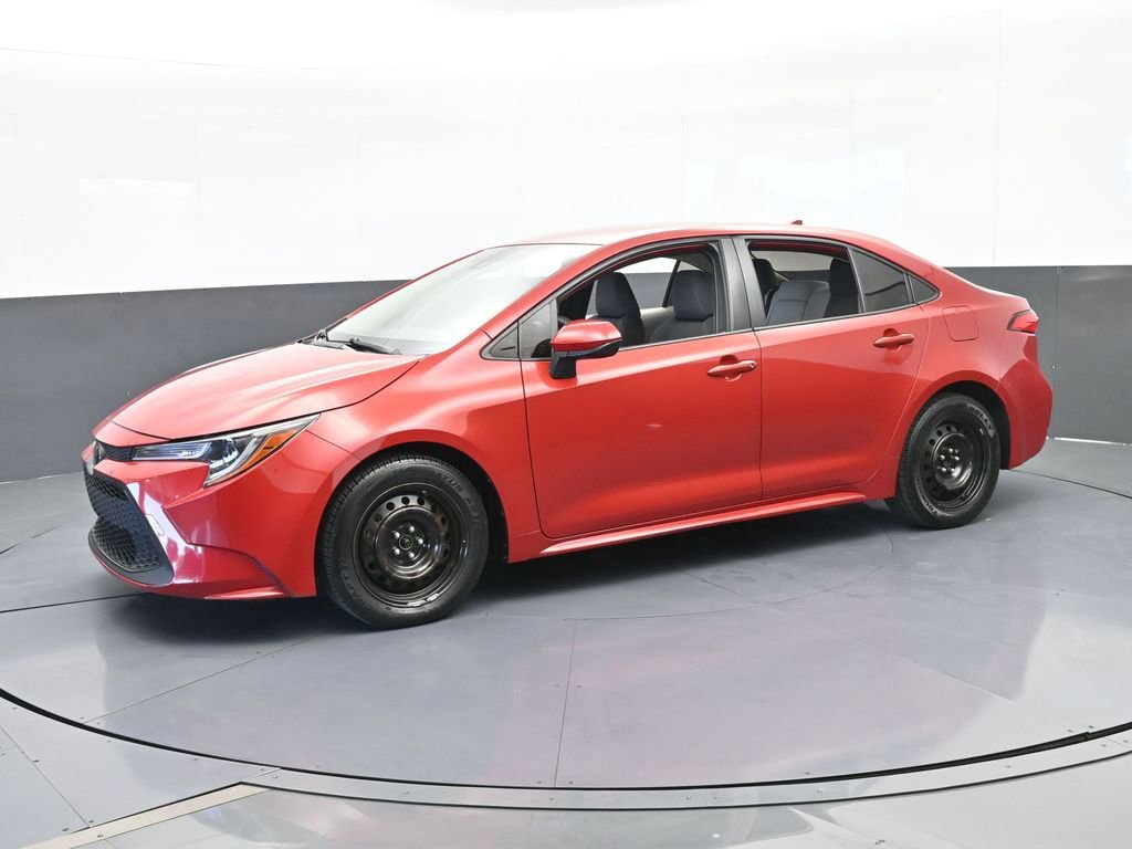 Used 2020 Toyota Corolla LE image 2