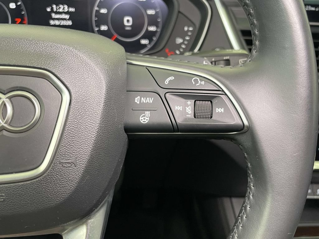 Used 2019 Audi Q5 2.0T Premium Plus w/ Premium Plus Package AWD/4WD image 39