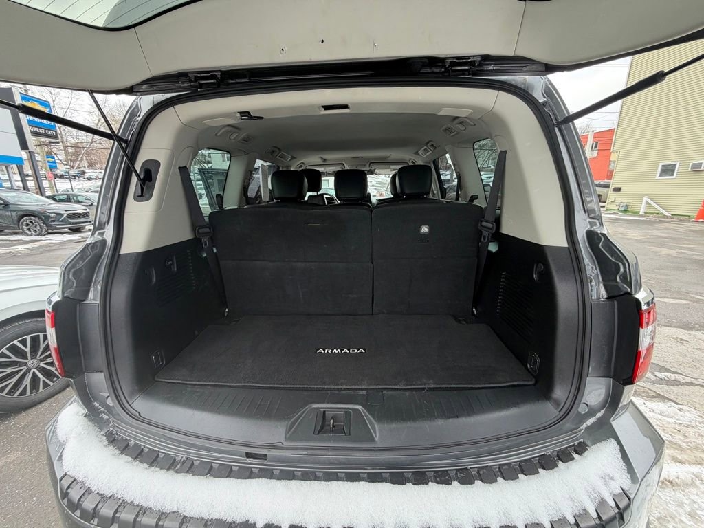 Used 2022 Nissan Armada SL image 13