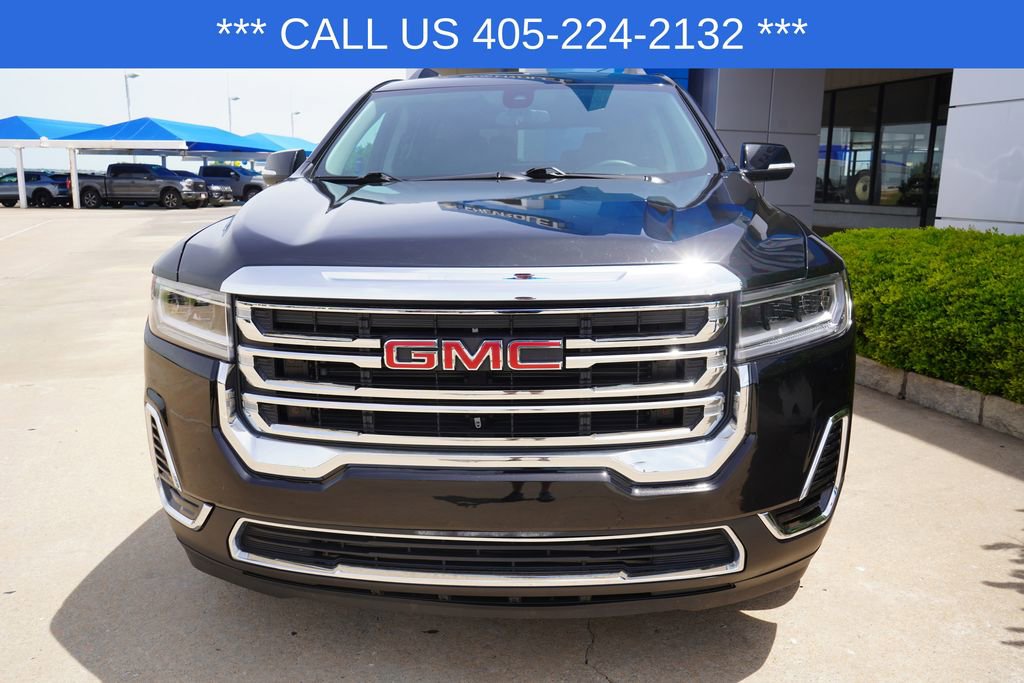 Used 2023 GMC Acadia SLE w/ Driver Convenience Package FWD image 3