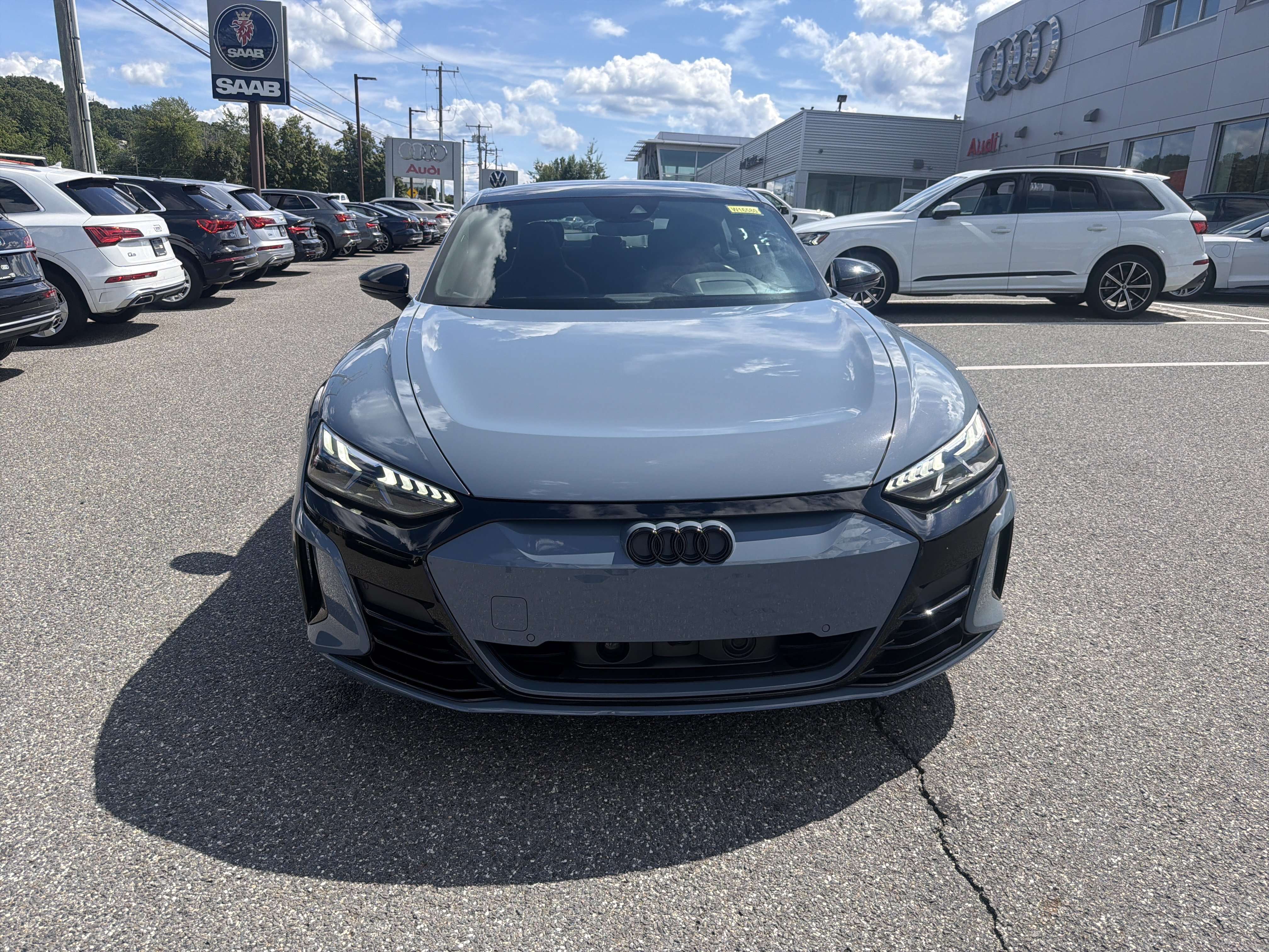 Certified 2023 Audi e-tron GT Premium Plus w/ Performance Package AWD/4WD image 2