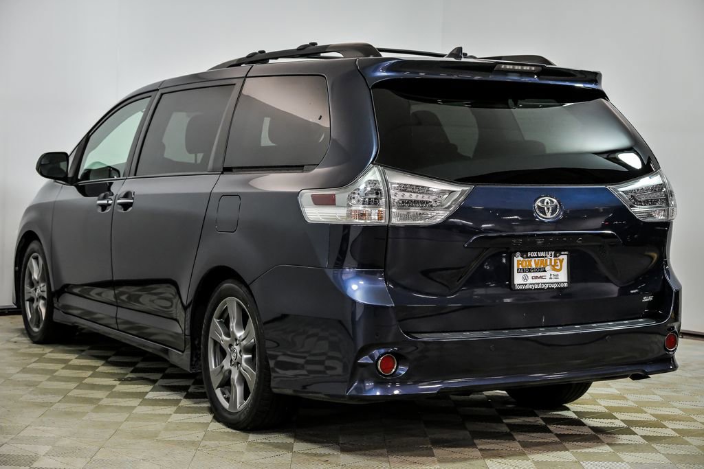 Used 2019 Toyota Sienna SE Premium image 5