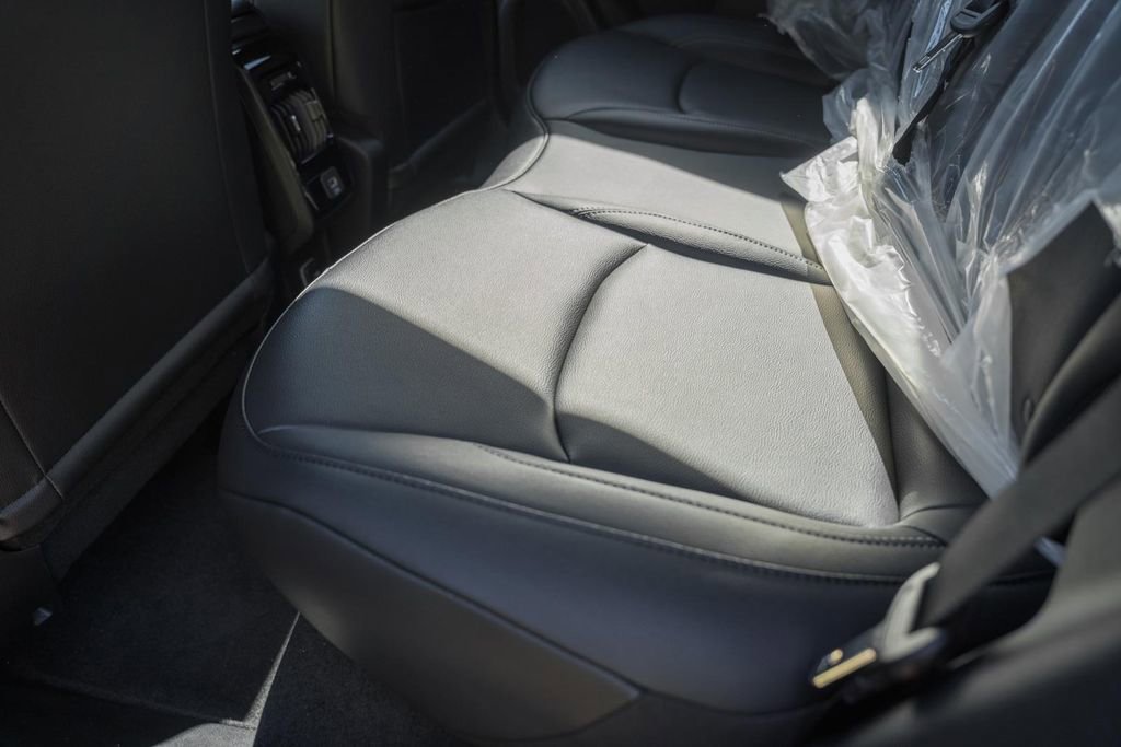 New 2026 Jeep Compass Limited image 31