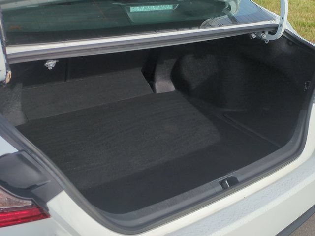 Used 2025 Toyota Camry SE FWD image 32