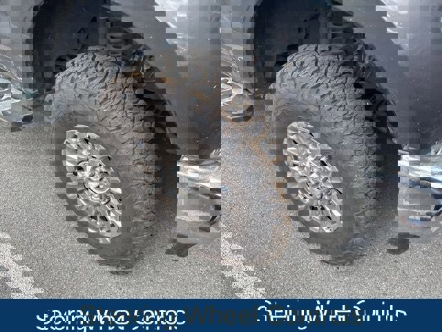 Used 2017 Ford F250 XLT w/ XLT Premium Package image 19