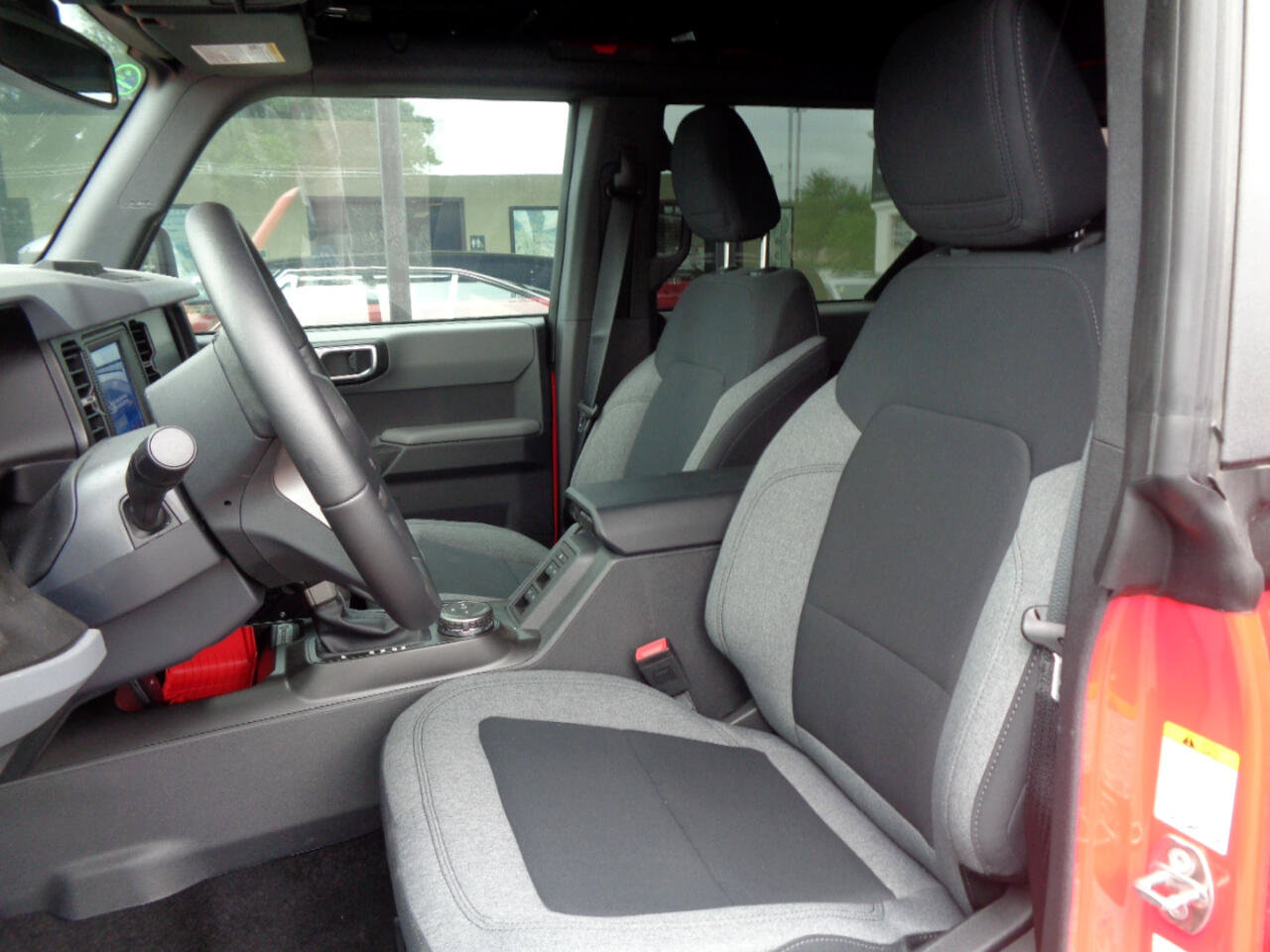 Used 2023 Ford Bronco Big Bend image 9