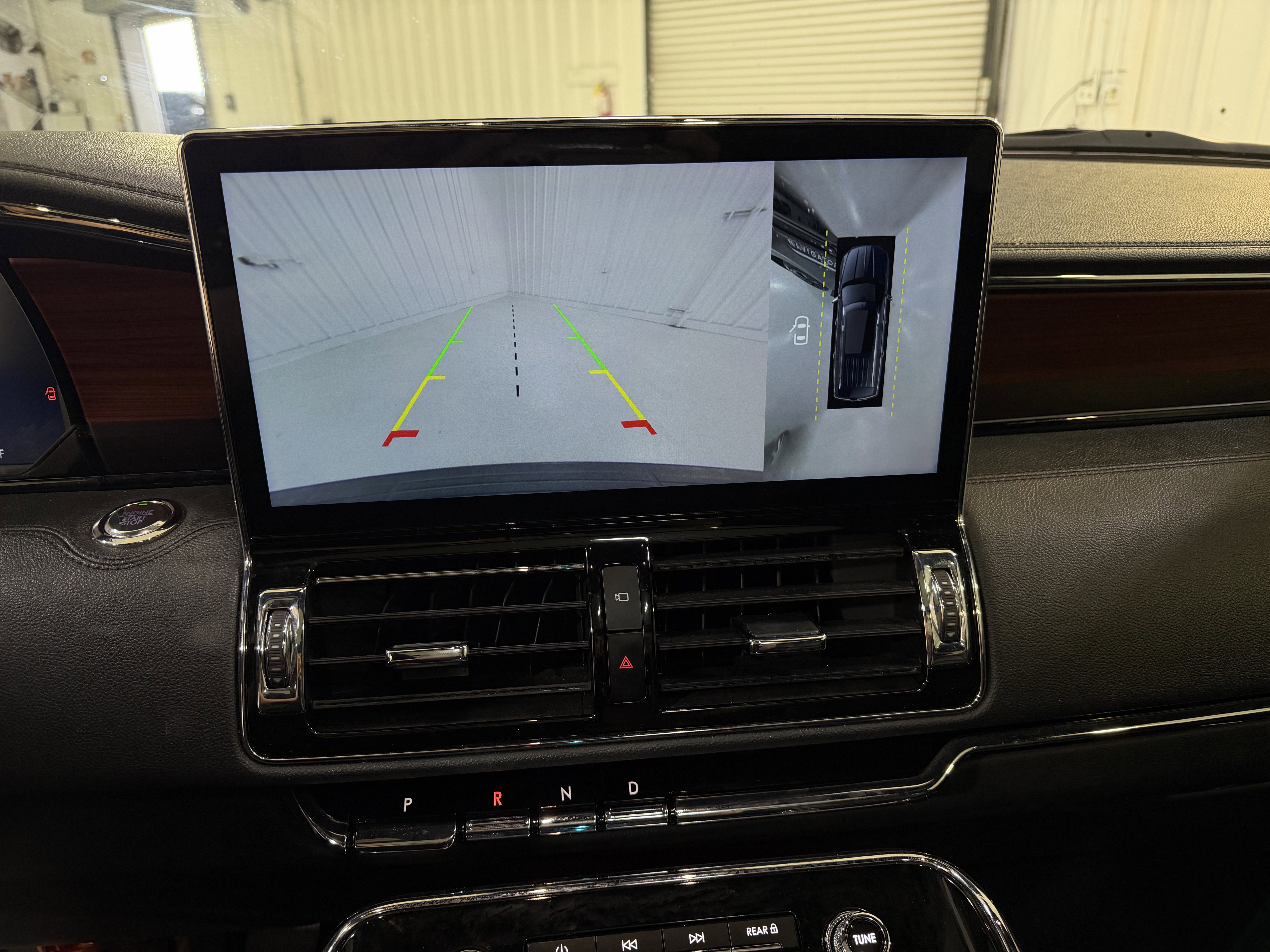 Used 2023 Lincoln Navigator L Reserve AWD/4WD image 18