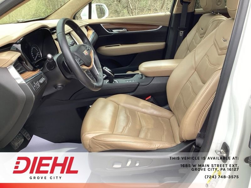 Used 2018 Cadillac XT5 Platinum w/ Driver Assist Package image 19