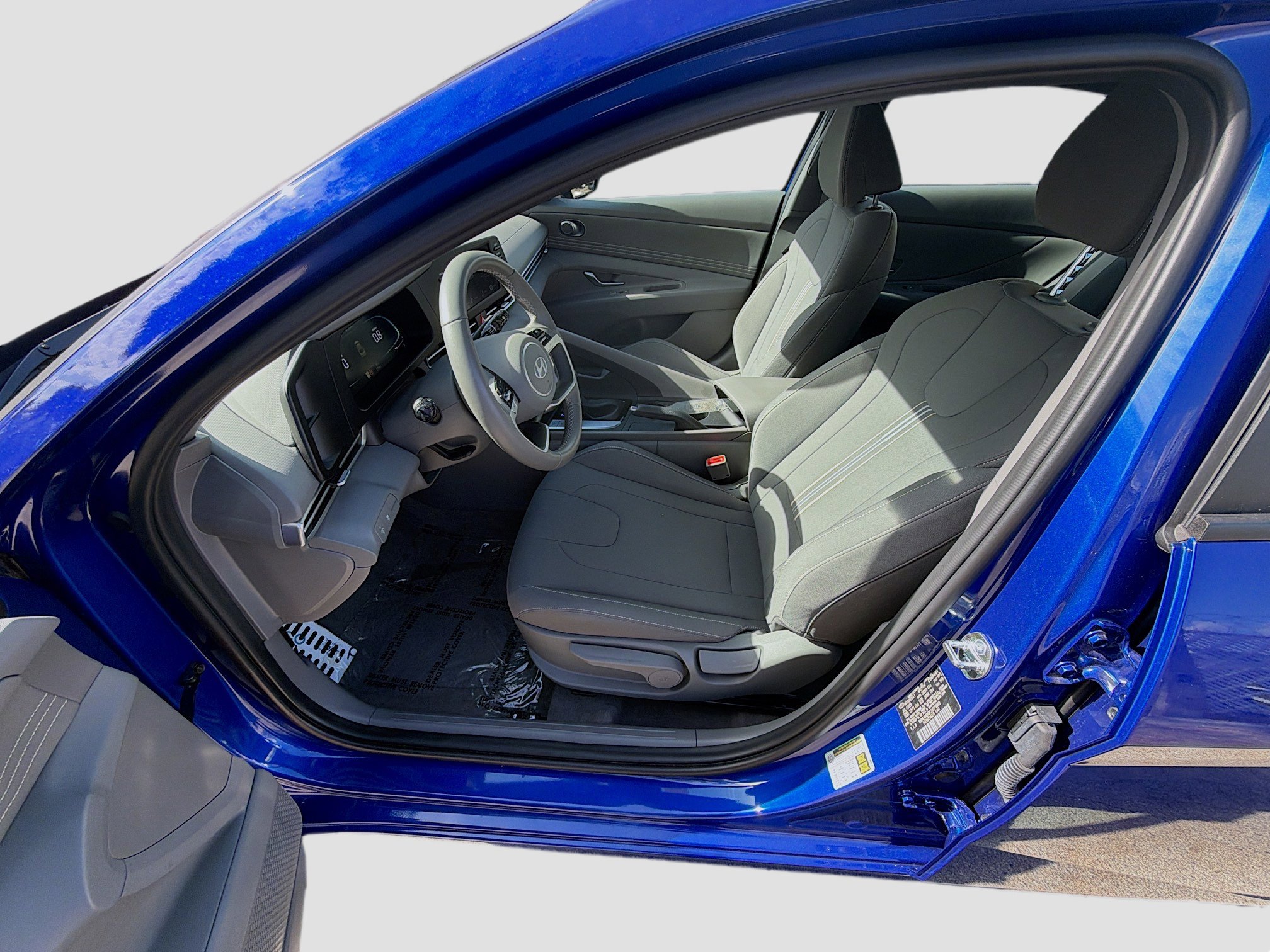 Used 2025 Hyundai Elantra Sport FWD image 16