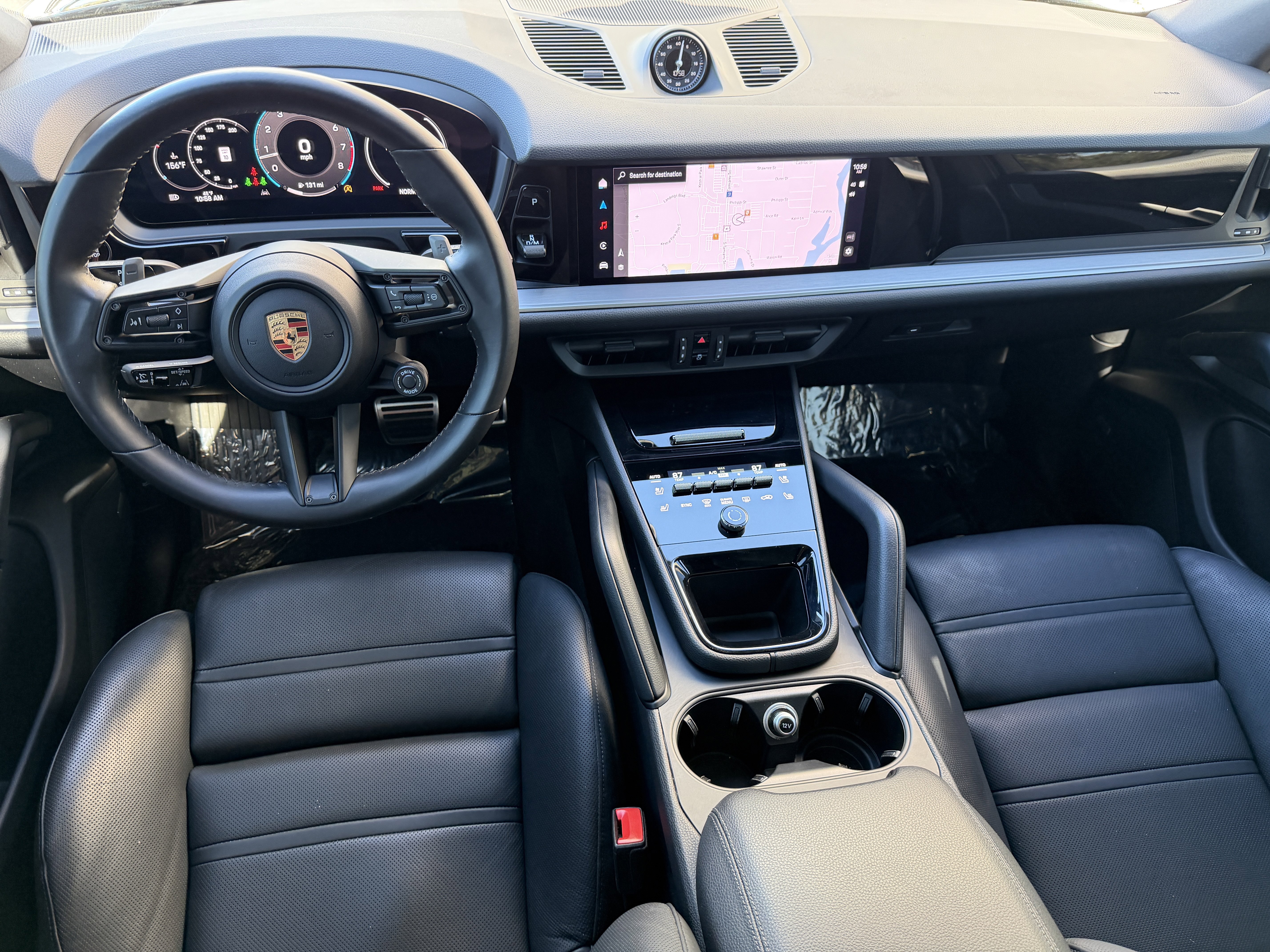 Certified 2024 Porsche Cayenne S image 17