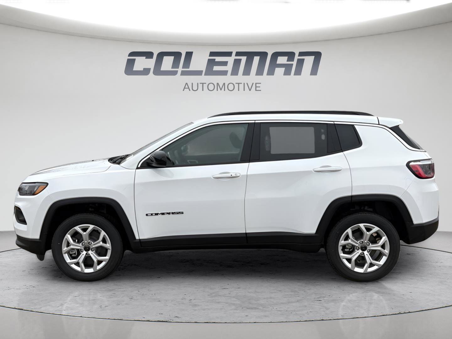 New 2026 Jeep Compass Latitude image 2