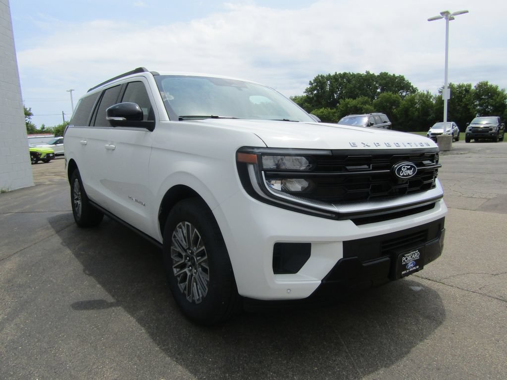 New 2027 Ford Expedition Max Platinum w/ Driver's Package AWD/4WD image 9