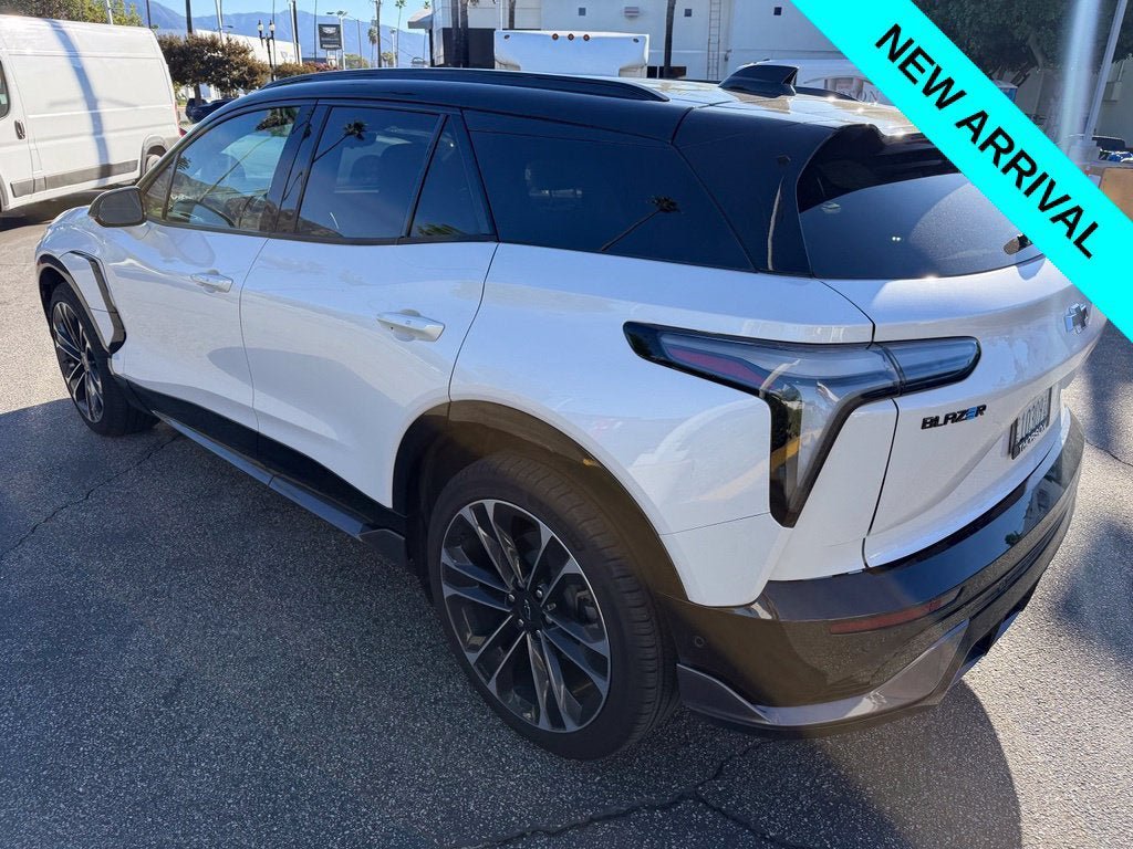 Used 2025 Chevrolet Blazer EV SS AWD/4WD image 4