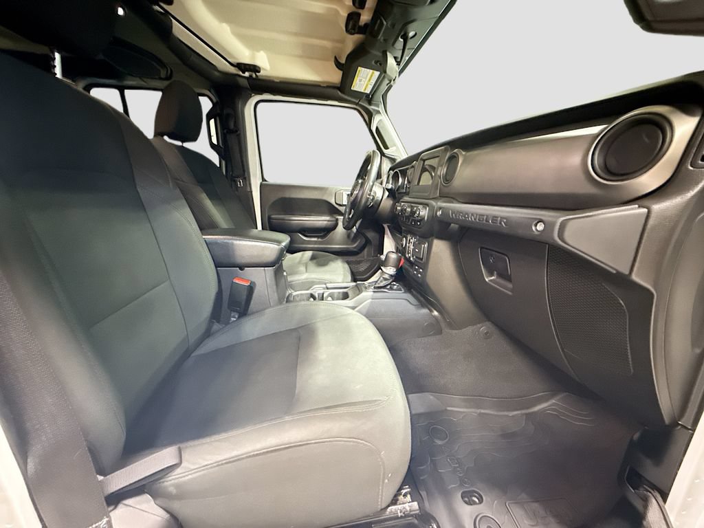 Used 2021 Jeep Wrangler Unlimited Sport AWD/4WD image 26