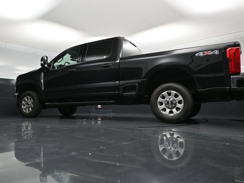 Used 2024 Ford F350 XLT AWD/4WD image 49