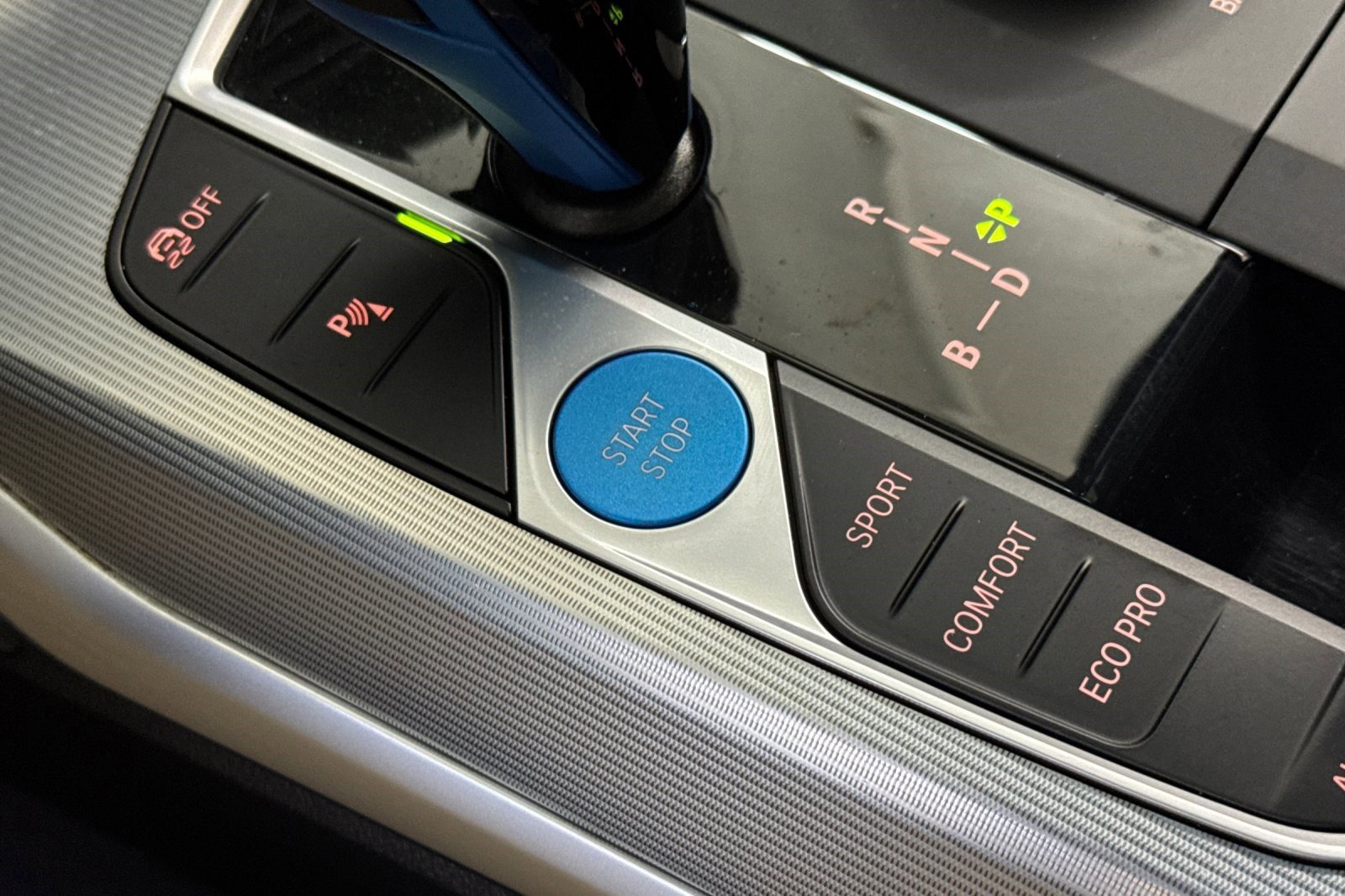 Certified 2023 BMW i4 eDrive35 image 33