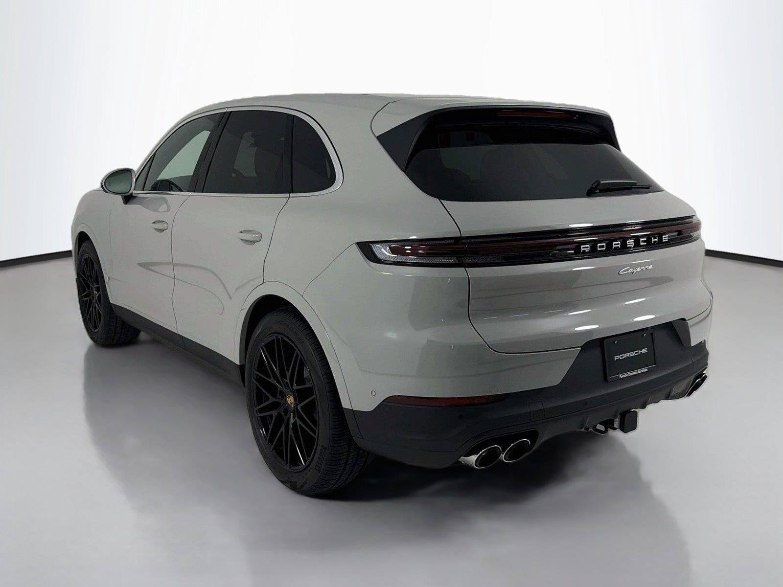 New 2026 Porsche Cayenne AWD/4WD image 3