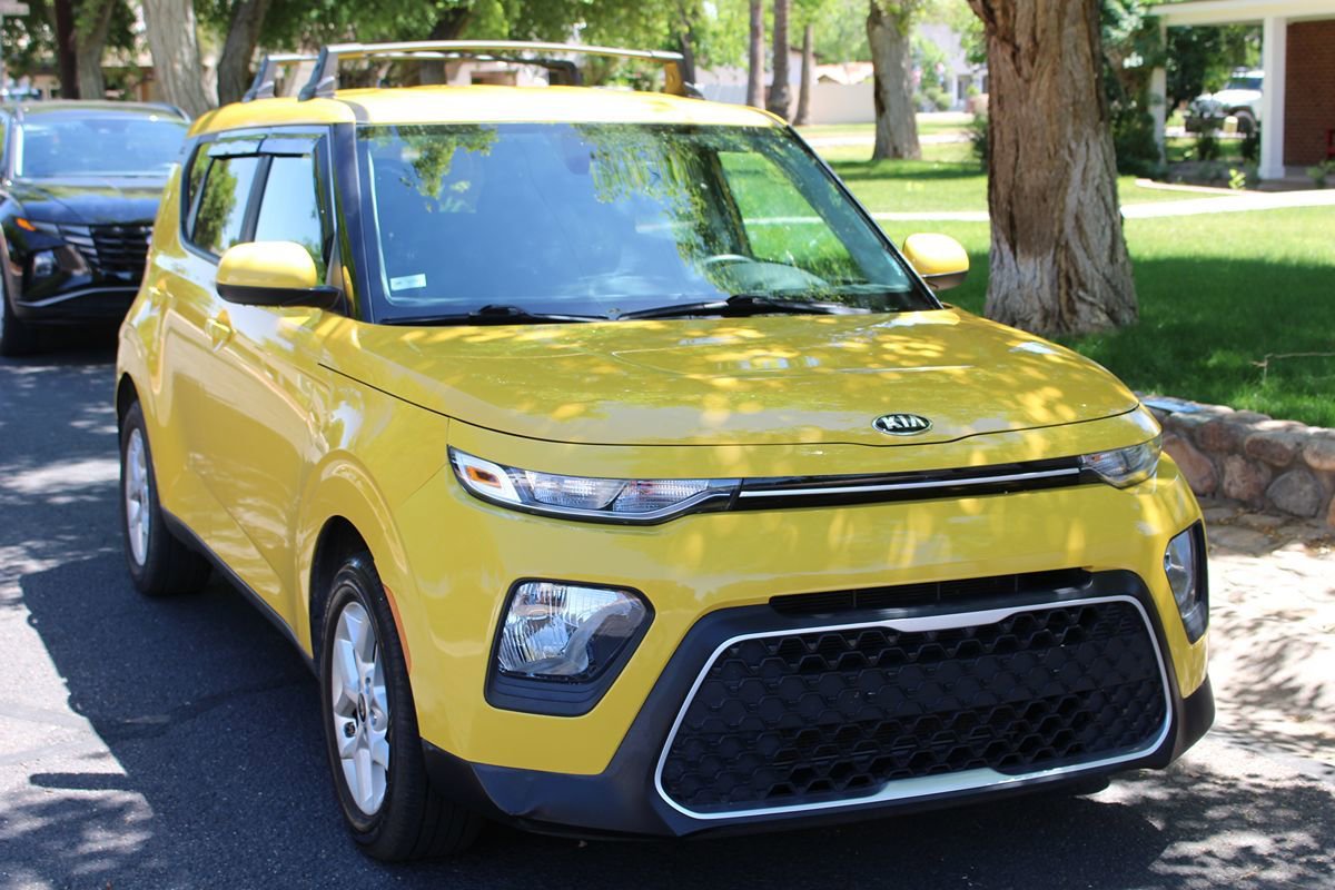 Used 2020 Kia Soul S FWD image 27
