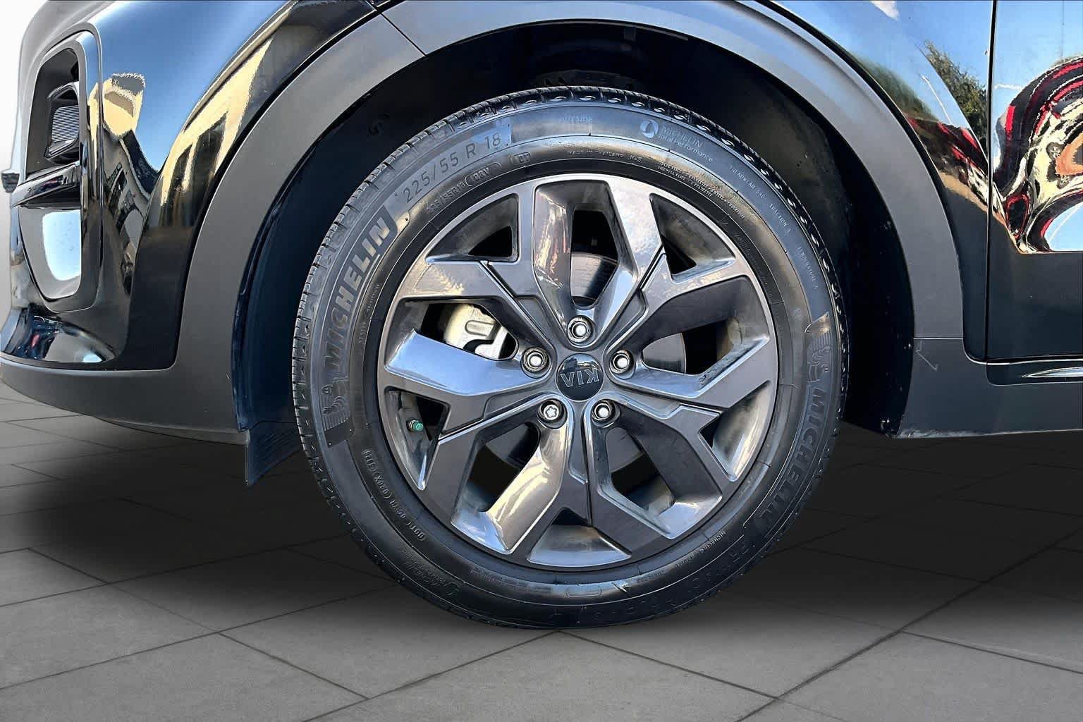 Used 2021 Kia Sportage S FWD image 11
