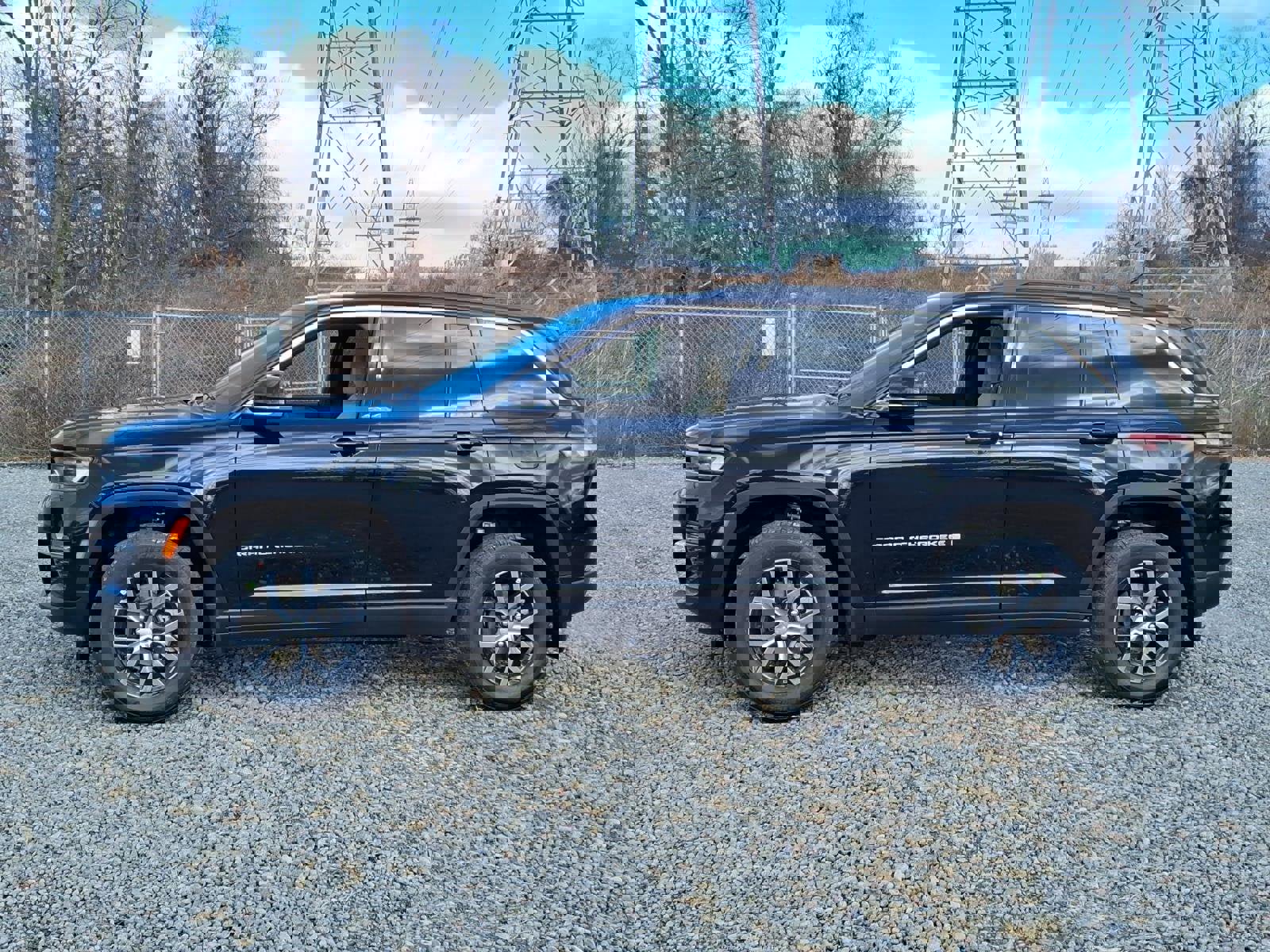 New 2025 Jeep Grand Cherokee Limited w/ MOPAR Finishing Package video 2