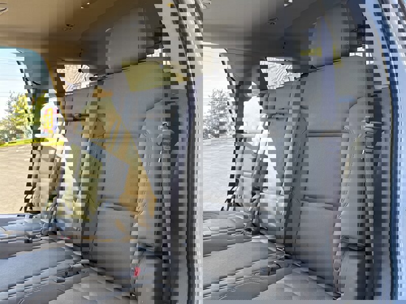 Used 2017 GMC Yukon SLT w/ Open Road Package image 29