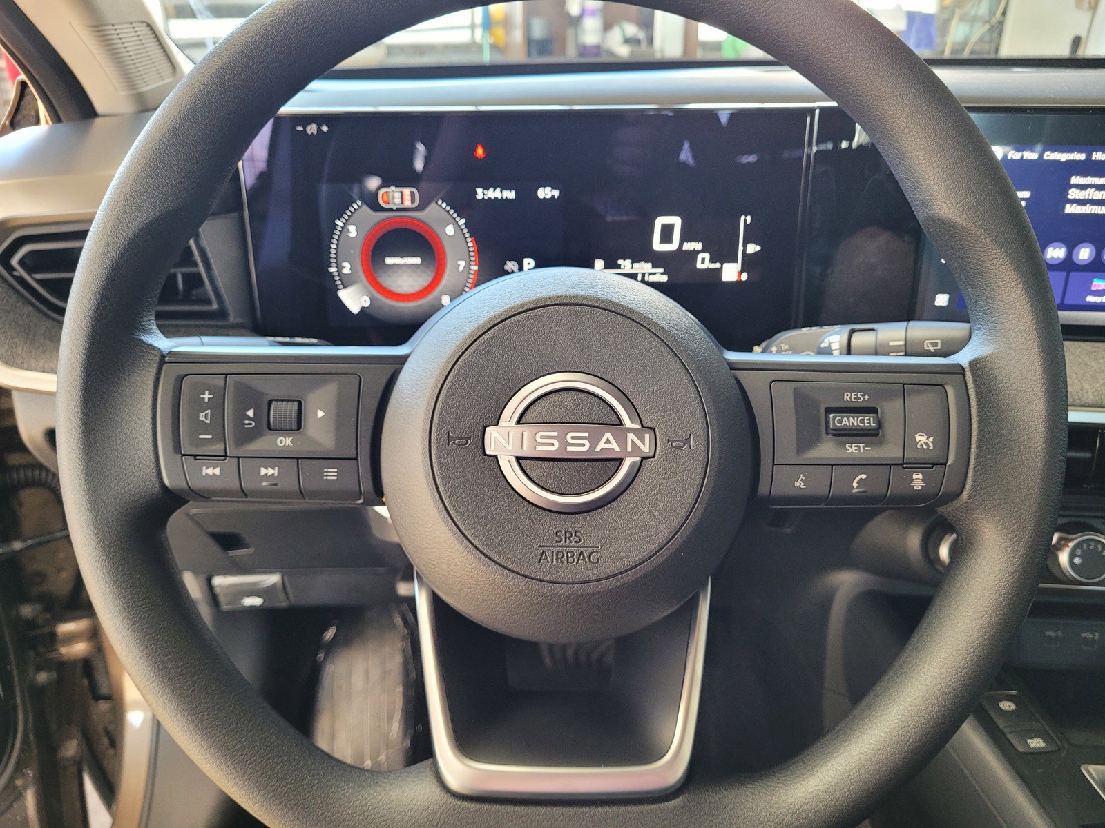 New 2026 Nissan Kicks S image 12