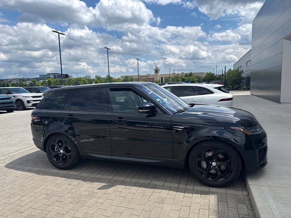 Used 2021 Land Rover Range Rover Sport SE AWD/4WD image 3