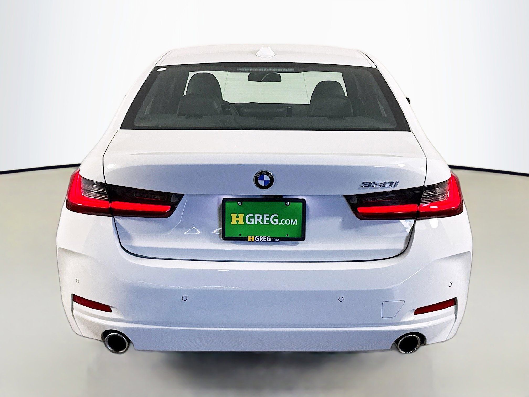 Used 2026 BMW 330i Sedan image 8