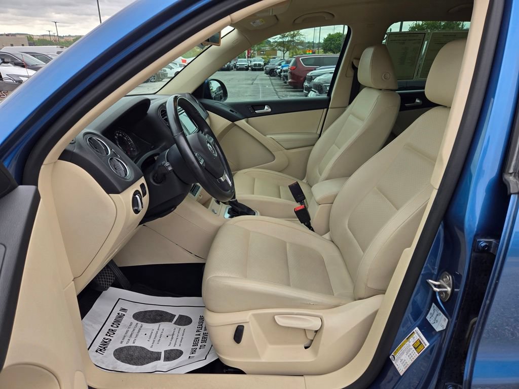 Used 2017 Volkswagen Tiguan S AWD/4WD image 14
