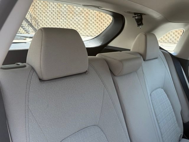 Certified 2025 Honda HR-V LX image 30