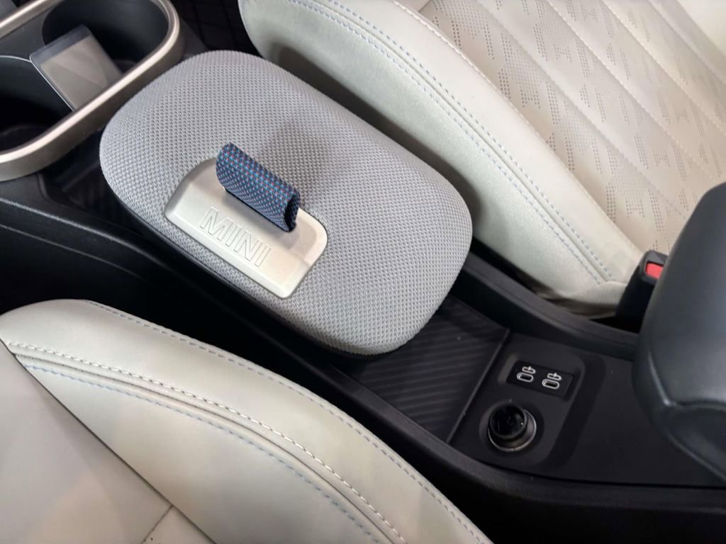 New 2025 MINI Cooper S image 22