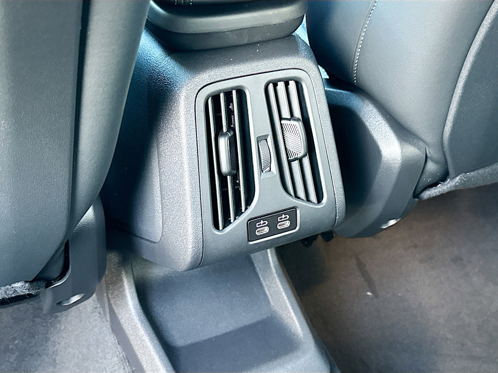 New 2026 BMW X1 xDrive28i w/ Technology Package image 19